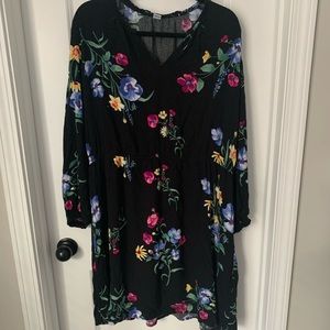 Old Navy Floral Long Sleeve dress